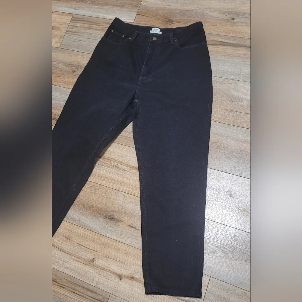 L.L.Bean Black Denim Original Fit Relaxed Jeans Women's Size 14 - Picture 3 of 5